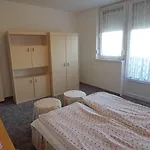 Papocsi Nyaralo Nr. 38
