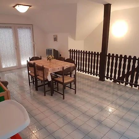 Papocsi Nyaralo Nr. 38 Holiday home